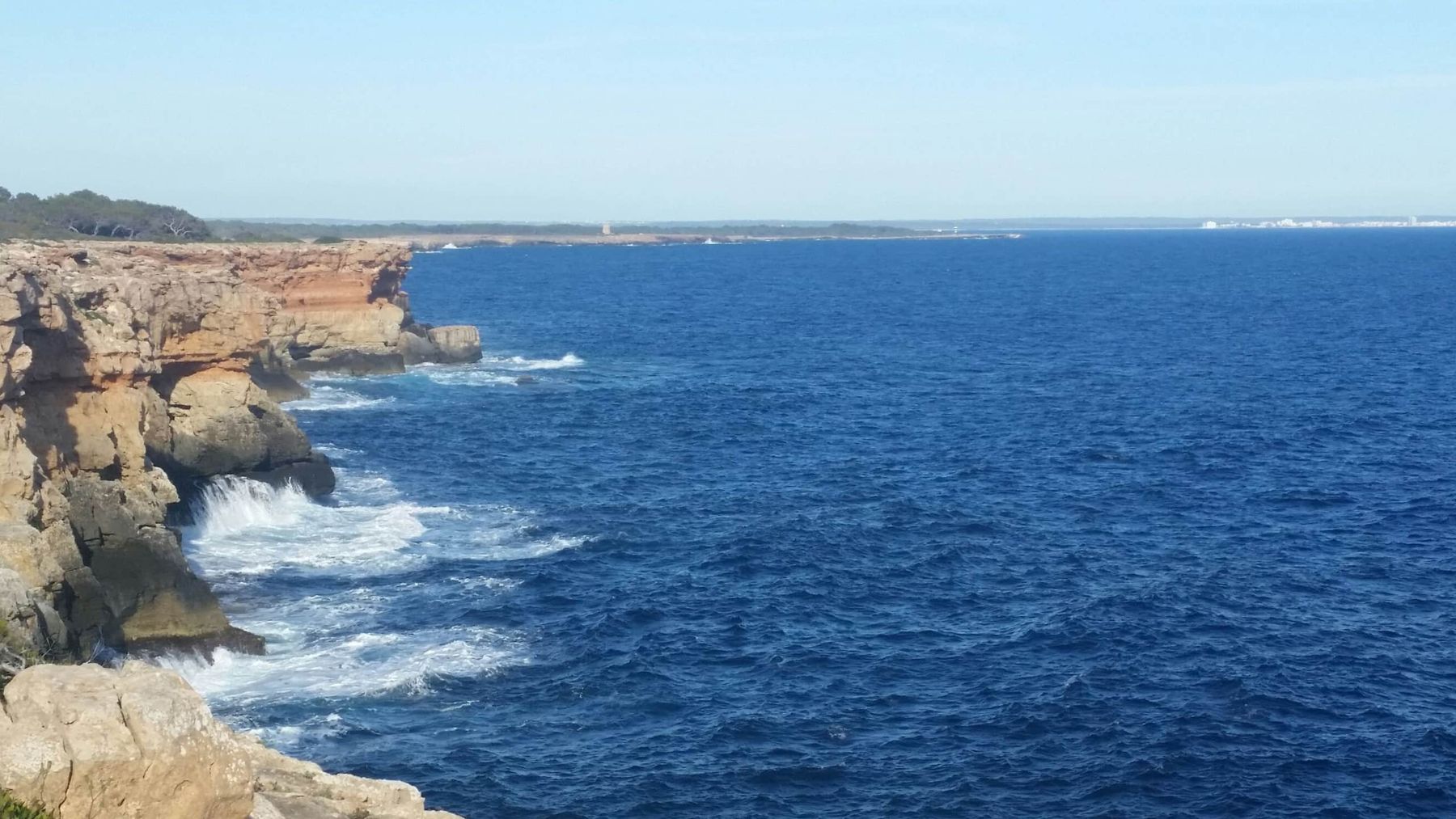 Acantilados de Vallgornera